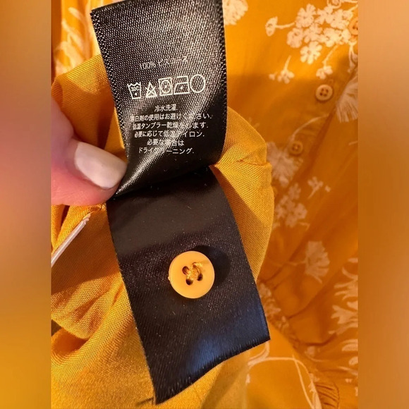 OBEY Long Sleeve Lightweight Mini Dress in Daffodil Elastic Waist and Lining - Picture 6 of 8